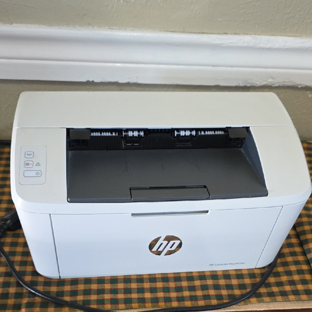 HP LaserJet Pro M15w Wireless Printer‎ - White and Gray Works Great Office Home